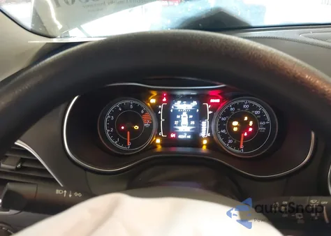 2019 Jeep Cherokee Latitude 4X4 из США, поврежденный, VIN 1C4PJMCB3KD385517